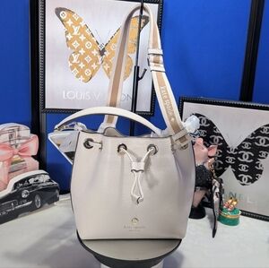 Kate Spade Emma Small Leather Bucket Bag In Parchment. 2 Way.  NEW🔥